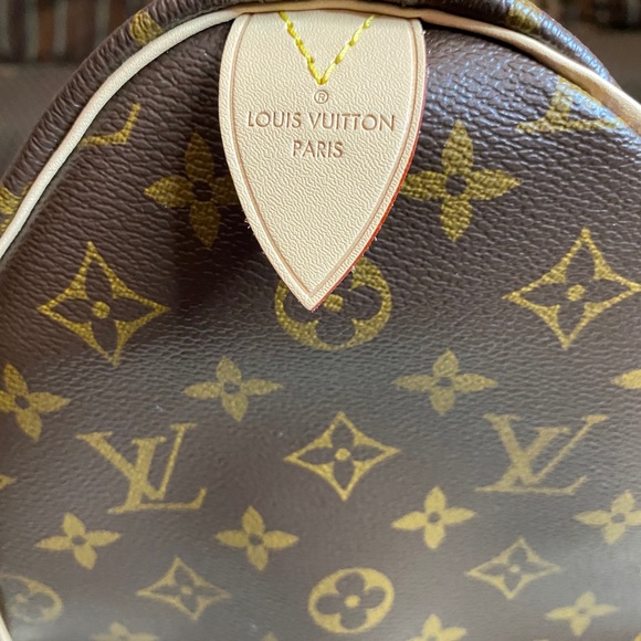 COPY - Brand New Authentic Louis Vuitton Speedy 35 Bag - Picture 3 of 10